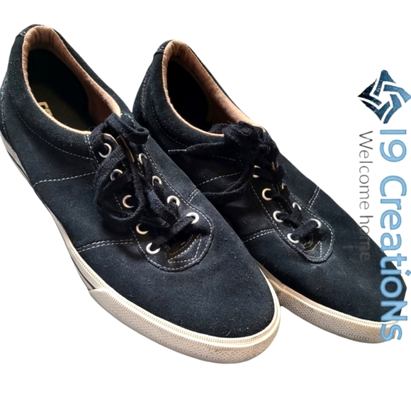 (E.U.C) Converse shoes Men's size 10 - Picture 1 of 7